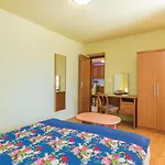 Pet Friendly Apartment In Porec With Wifi