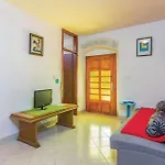 Pet Friendly Apartment In Porec With Wifi